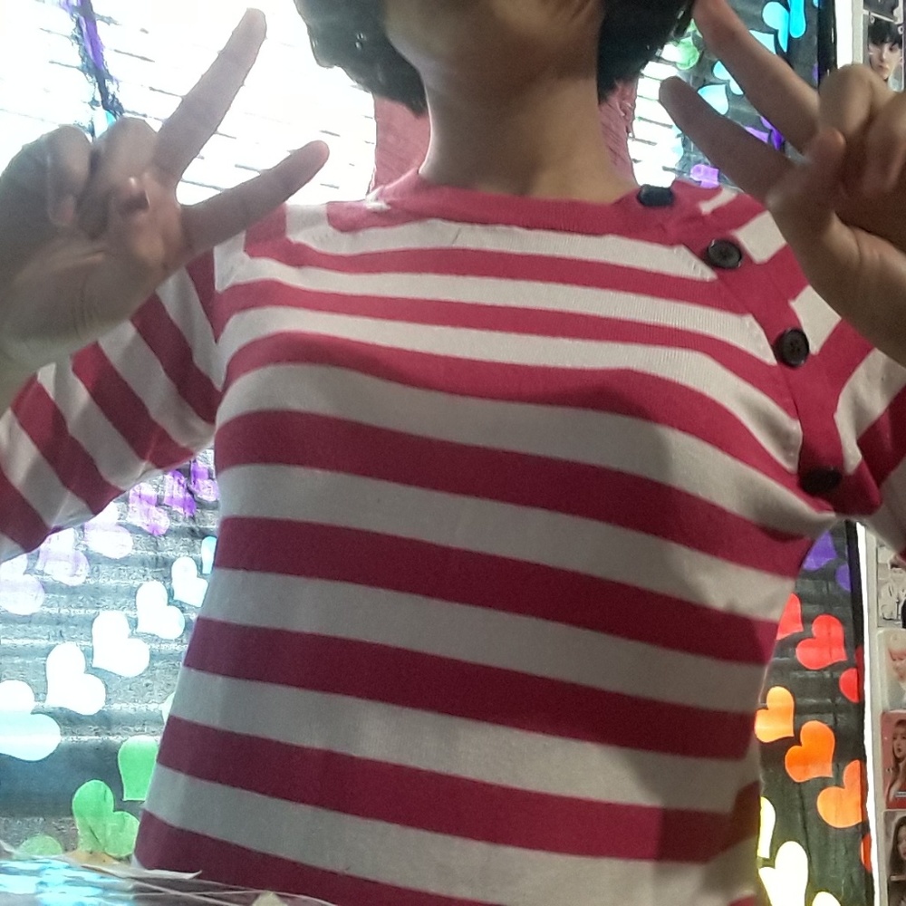 Pink and white striped sweater/shirt